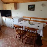 Apartma Zvan 게스트하우스 블레드