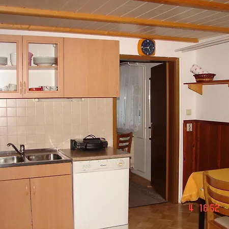 Apartma Zvan ゲストハウス ブレッド