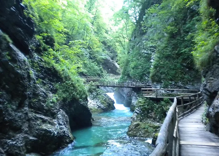 Affittacamere Apartma Zvan 3*